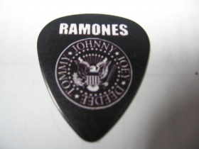 Ramones  plastové brnkátko na gitaru hrúbka 0,77mm